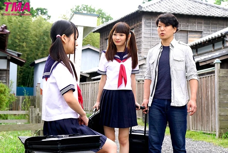 帰省して久々に会った妹と親には内緒の近親相姦中出し性交 跡美しゅり＆あべみかこ