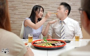 社内一キレイな先輩女子が早く結婚しろとうるさい両親を安心させるために恋人のフリを頼んだ後輩男子と実家に行ったら中出しセックスするハメに…何度もイカされて本当に好きになっちゃった 雪代一鳳 ギャラリー 4