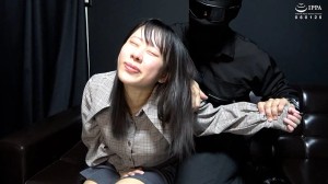 「うさぎ系女子くるみちゃんが全身ガチガチだったのでそれっぽく言いくるめてくすぐってみた！」WAKA-088甘井くるみ 1 ギャラリー 5