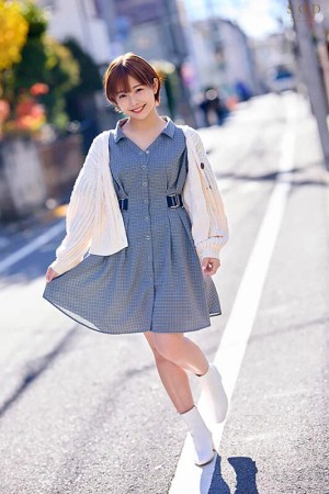 紗倉まなが女性慣れしていない童貞くんの家を訪れ優しくエッチにリードしちゃいました！ ギャラリー 2