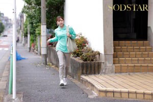 引きこもり訪問支援 ゴミ屋敷に放置された大量のシコティッシュに見かねて内緒でチンカス塗れのチンチンも笑顔で性サポートしてくれる優しいお手伝いさん 青空ひかり ギャラリー 2