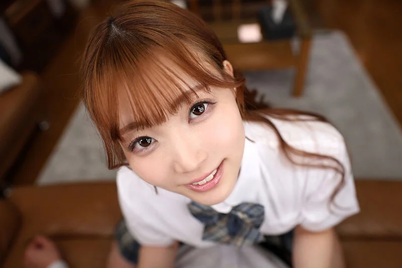 【VR】僕の上に乗ってやたらとエロい腰使いでおねだりしてくる美乳義妹の家庭内パパ活 結月りあ