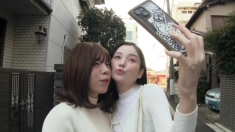 ～僕と彼女の女装レズ日記～ ズボンを汚してしまった僕に女上司が自分のスカートを貸してくれて… ゾクゾクする裏地の感触に思わず勃起してしまい男の娘になってレズられた僕 本田もも