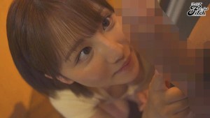 お義兄さんのオチンチン大きすぎ！！ 生まれて初めて見たデカチンの虜になった巨乳娘が家族に隠れておねだり生セックス 天月あず ギャラリー 1