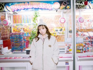 3つの情交 初3P オイルマッサージ 中年舐めまくり ハイパーど素人娘 日向理名（22） ギャラリー 4