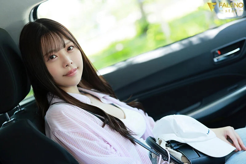 初恋スイートルーム 初めての彼女とお泊りデートで朝まで濃密セックス 降矢あすか