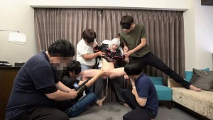 7P大乱交SEX【妊娠するまで終わらないパイパン連続中出し】高慢性格が治らないアイドル勘違いレイヤーはアグレッシヴ懐妊→中年カメコと結婚させて生涯管理する究極孕ませ人格矯正計画2本立てSP ギャラリー 6