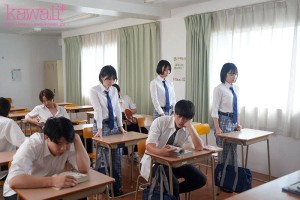 男子校に訳あり入学した女子は、男生徒たちの●●●●●にされる。 八坂凪 小松本果 もなみ鈴 ギャラリー 6