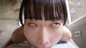 乳首こねくり失禁 敏感な乳首を開発されお漏らし失禁癖がエスカレートした地味っ子J系は…三葉やよい ギャラリー 9