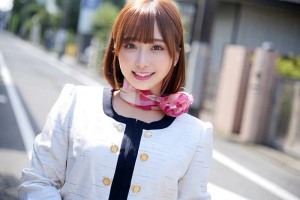 街で働くかわいい女の子をガチナンパ＆その場でガチ本番交渉！真面目そうに見える制服系お姉さん！なんか普通に仕事してます感出てますがエロオーラ全開のムンムンビームの方が溢れ出てますよ！ ギャラリー 6