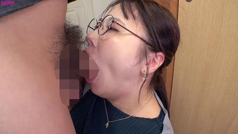 彼女のいない貧乏な自分にあるのは有り余る性欲と安アパートだけ風俗行く金も無いし若い子はノリが苦手…だからおとなしそうな人妻を捕まえてSEXしたら自分以上に性欲が凄かった！！（仮名）ミドリさん ギャラリー 6