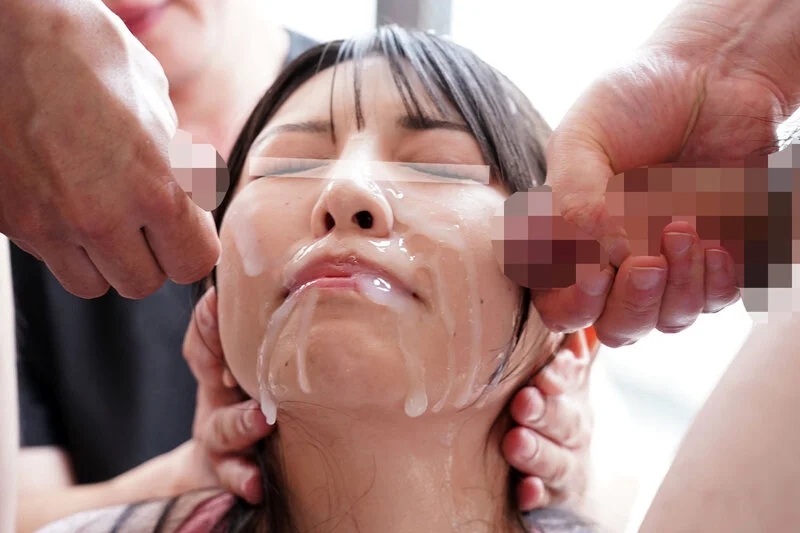 一般男女モニタリングAV マジックミラーの向こうには愛する旦那！夫自慢の美人すぎる清楚妻へ初めての大量顔面ぶっかけ！溜まりにたまった濃厚精子を浴びせられて髪・顔・身体まで精子でべっとり！ニオイたつチ○ポ汁に火照ってしまった奥様は旦那のすぐ横でザーメンまみれ…