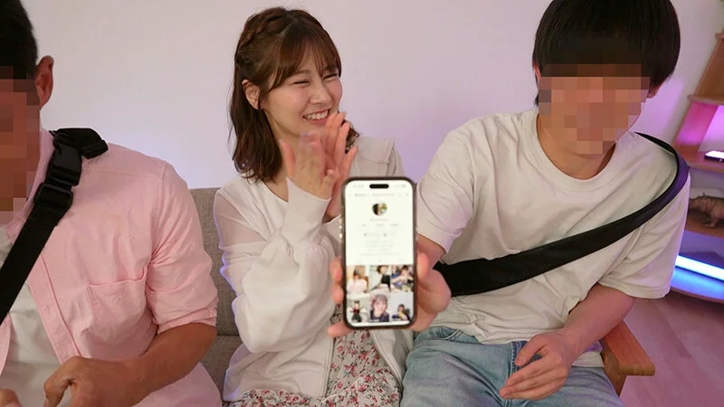 SNSフォロワー合計32.8万人 美少女インフルエンサー鳳みゆが生配信中に逆ナンパ！小悪魔チ○ポ責めで素人男性の精子を何度も搾り抜く凄テクSEX！最後はご褒美いちゃラブ生中出し！