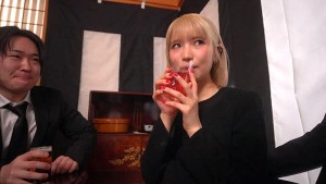 元カレの法事に派手髪で現れた不謹慎な金髪喪服ギャルを散々飲ませて泥●輪●レ●プ 希咲那奈 ギャラリー 8