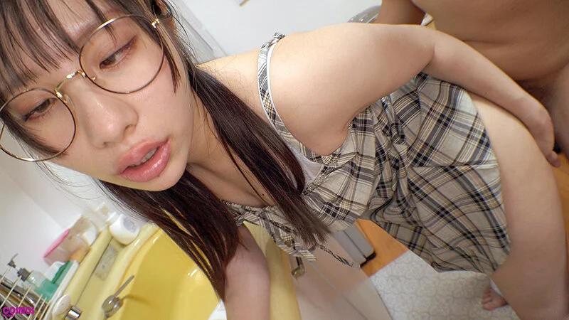 彼女のいない貧乏な自分にあるのは有り余る性欲と安アパートだけ 風俗に行く金も無いし若い子はノリが苦手…だからおとなしそうな人妻を捕まえてSEXしたら自分以上に性欲が凄かった！！ （仮名）ヒナさん ギャラリー 5