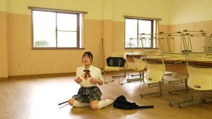 乳首こねくり失禁 チクニーがバレた敏感乳首の優等生が大量失禁お漏らしイキしてアヘ堕ち…北山憂 ギャラリー 1