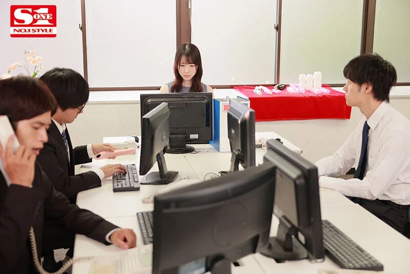 「どうかな？精子ぴゅっぴゅ出そう？」オナホ開発部、美人上司の研究用サンプルち●ぽとなって射精管理される童貞のボク。 香水じゅん