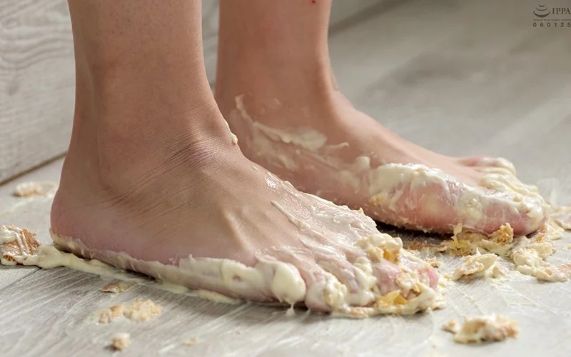 クラッシュプレイ～足裏クラッシュ～ 一条みお