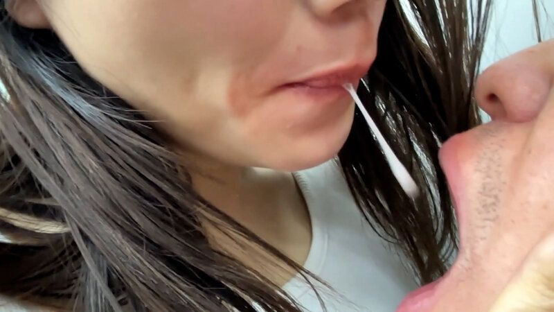 M男が街中で女性に声をかけてキスさせてもらう アパレル関係 ひなみちゃん ギャラリー 16