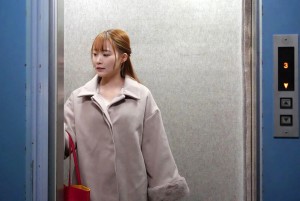 妻と巨根青年のモーニングルーティン 朝から硬くそったカリデカ巨根を挿れられて… 結月りあ ギャラリー 4