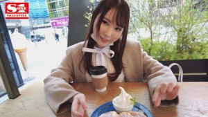 初めて出来た彼女との初夜…ピュアな見た目から想像できない物凄いエロテク大興奮の僕は性欲尽きるまでハメまくった 香水じゅん ギャラリー 1