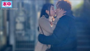 ちんちんおっきしたらホテル行きだよ 大好きな彼女が休みの日なのに、セフレ志願の女の子に誘われて、密着囁き野外デートで勃起したら即ラブホゲームに負けて何度も何度も中出ししてしまった 宮城りえ ギャラリー 2