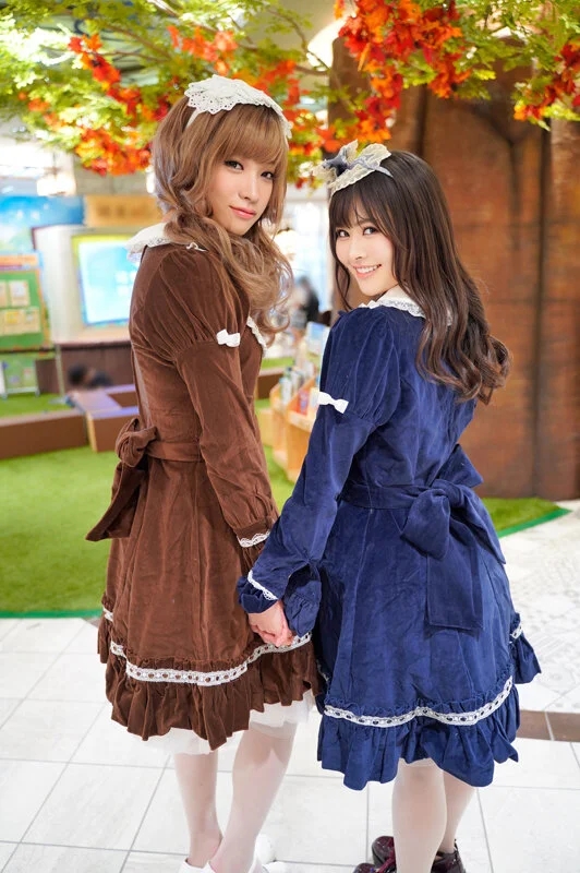 女装彼氏 撮影会で女装姿の自分に欲情→理性が飛んだ僕。彼女を巻き込み濃厚ハメ撮り。れみちゃん