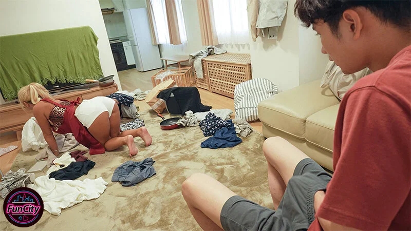 汚部屋住みの淫キャにも優しい日焼けギャルは… デカ尻で挑発してくるパート家政婦 蘭華