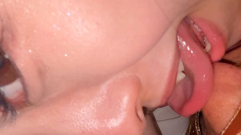 実況しながら鼻を辱めるドSお姉さんがM男に濃厚鼻フェラ ギャラリー 5