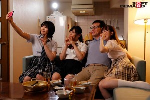 夏休みの間、担任教師の僕は誘惑されるがまま中学時代の教え子3人と挟み囲まれハメざかり【圧倒的4K映像でヌク！】 ギャラリー 4