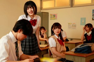 貼れば誰でもいいなり！ハーレム洗脳シールでクラスの一軍女子を完全支配してハメ比べ！ ギャラリー 2