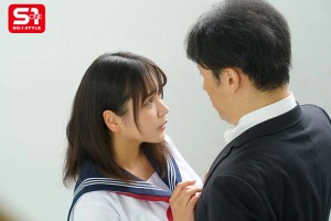 教え子のおっぱいが大きくて柔らかそうで我慢出来ませんでした。生徒のLカップに我を忘れた担任教師は学生相手に何度も何度も吐精してしまったのです。 田野憂 ギャラリー 1