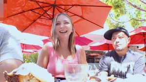 ロスでナンパした10人の素人娘たちがかわいくてエロすぎたので強引に口説いて勝手にAVデビュー300分愛蔵版vol.08 ギャラリー 1