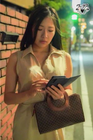 同窓会W不倫セックス 初めて付き合った昔の彼女と十数年ぶりに再会した俺は大人のオンナになって成熟した人妻の肉体に何度もむしゃぶりついた 七原さゆ ギャラリー 4