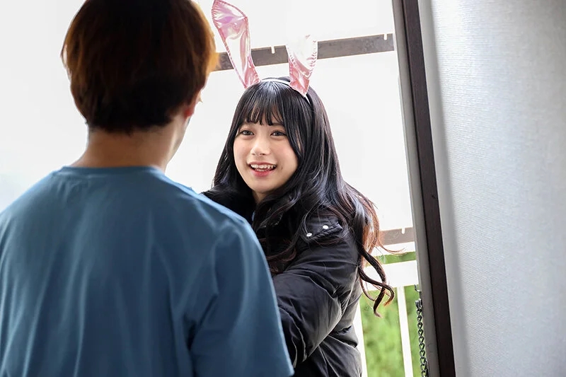 即ヤリ専門！入室5秒で唾液たっぷりのベロちゅうで悩める絶倫M男君をビンビンにさせる小悪魔美少女 北岡果林20歳