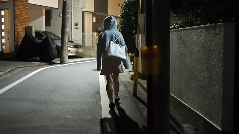 好きで堪らない推しメイドに粘着し逆上した男は子宮ごと支配する為孕ませレ×プ ミニマム美少女ふわり 真白ふわり