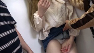 ヤリサー動画流出！狙われた色白豊満ギャルは楽しかったはずなのに男たちに弄ばれる ギャラリー 1