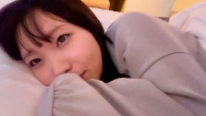 金曜の夜、何度も中出しをした想い出を残したくて…病みカワ系セフレちゃん日泉舞華と朝から晩まで精飲と中出しをした週末2日目の記録 ギャラリー 1