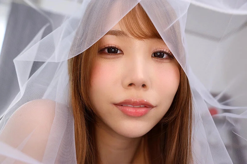 【VR】「ホントはキミと結婚したかったんだよ？」元彼とのHが忘れられずに押しかけウェディング 身体の相性バツグンの婚姻中出しSEX-専属- 尾崎えりか