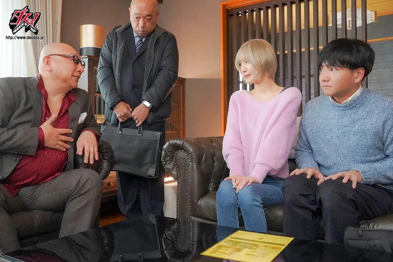 一緒に上京してきた可愛い彼女は俺のために絶倫権力おじさんに種付けセックスされていた。 百永さりな