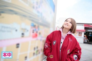 あの人は今！？椎名そらが地元のガチ友達と出会って速攻、生中出ししまくり！！ ギャラリー 1