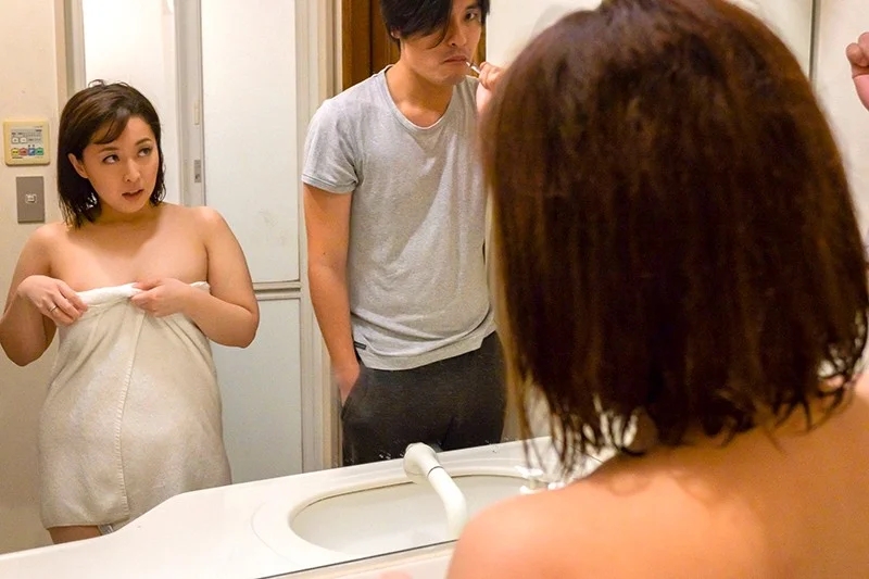 僕のねとられ話しを聞いてほしい ナマポ受給のパチプロ叔父の世の中ナメた堕落した巨根で寝盗られた妻 篠崎かんな