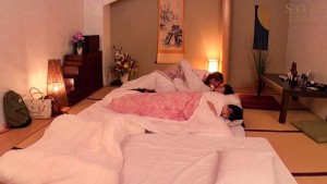 ずっと布団の中…密着ねっとりピストンでドクドク中出しが止まらない 小倉由菜 ギャラリー 6