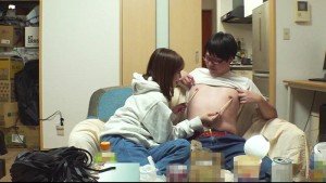 綺麗でエッチなお姉さんがボクの部屋にやって来た！ 一緒のベッドで寝るその一部始終を公開 ギャラリー 1