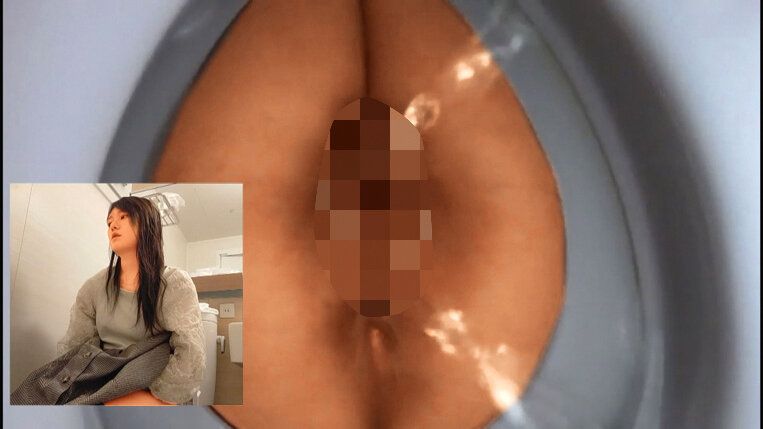 【便所に潜む闇】トイレ盗撮 ガチ排尿ショット80連発 ギャラリー 4