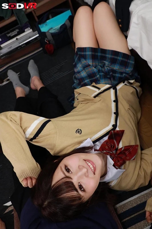 【VR】恥ずかしがり屋な彼女と二人っきりのいちゃラブ野球拳