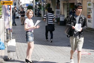 前代未聞！ 椎名そらがK円寺北口の男性ほぼ全員と中出し性交！！ ギャラリー 2