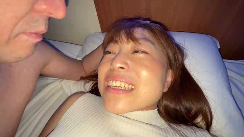 【個人撮影】赤城穂波の超長舌ディープキス＆ツバ鼻吸い ギャラリー 1