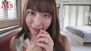 1ヶ月禁欲したセックス依存のケダモノ人妻に月1で呼び出され勃起薬を飲まされ射精を許されないまま真昼間から翌朝まで狂ったように腰を振らされてます。 水川潤 ギャラリー 1