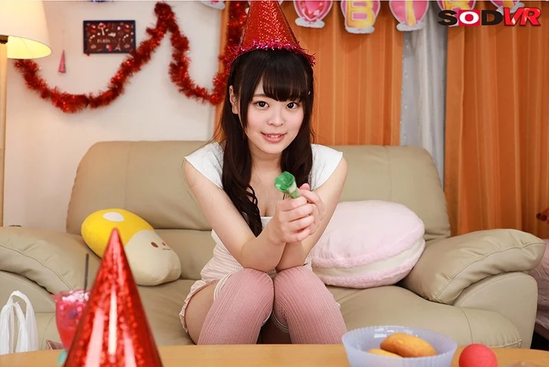 【VR】付き合って4ヶ月の記念日にナマ挿入解禁！あまりの気持ち良さに一晩中朝までハメっぱなし！いちゃラブSEXから性欲没頭SEX、抜かずの4連発で妊娠確実超大量中出し 四葉さな